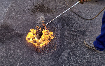 Llangaffo flat roofing repairs